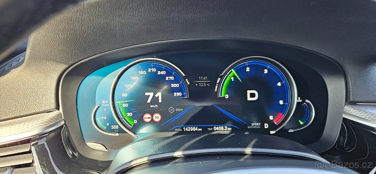 BMW 530d xDrive, M paket, M Performence carbon paket - 10