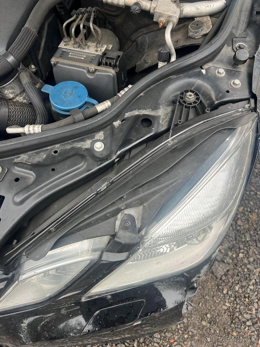 Mercedes-Benz W212 E350 4MATIC CDI 170 kW - Bourané - 10