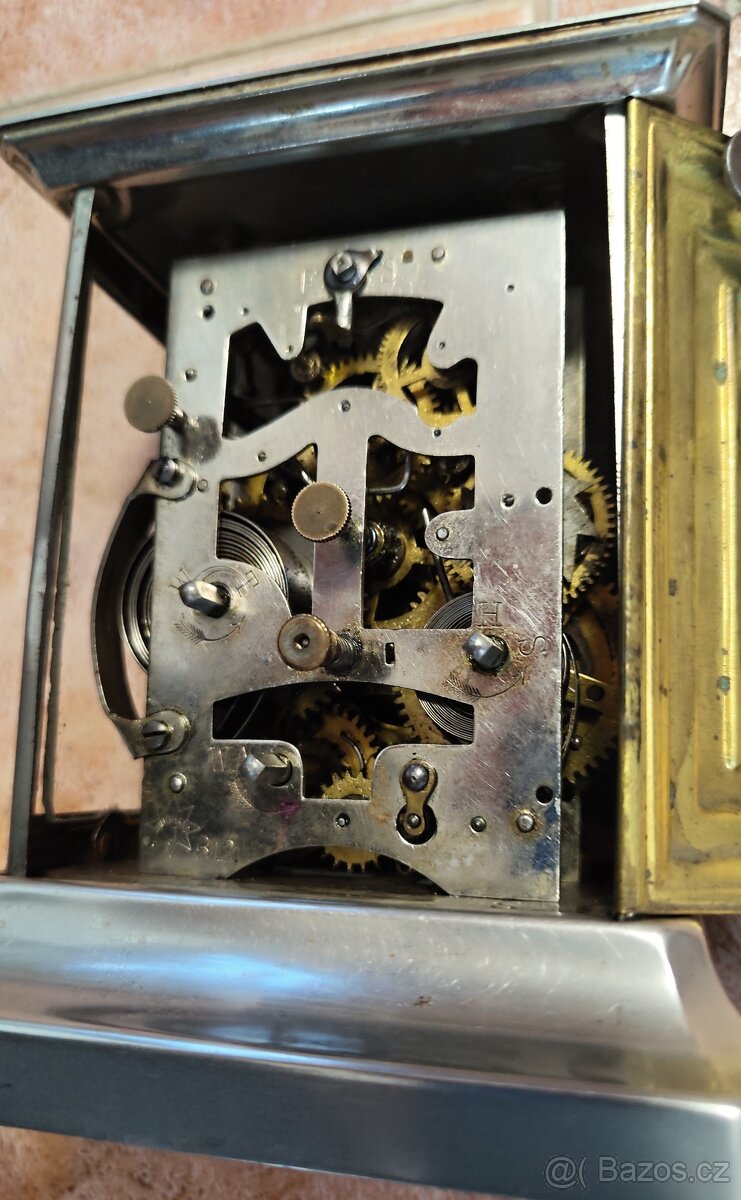 TOP raritka - budík "Joker" jako hodiny s bitím i s budíke - 10