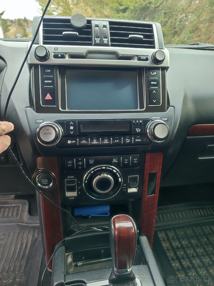 Toyota Land Cruiser 150 executive 2,8 diesel - 10