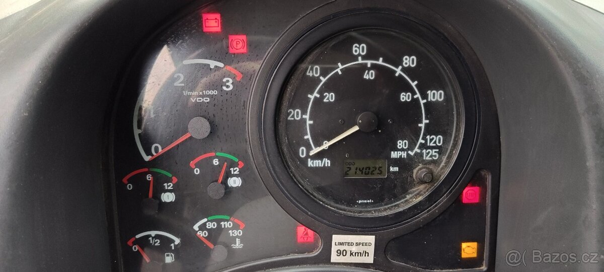 Hákový nosič kontejnerů AVIA - 10