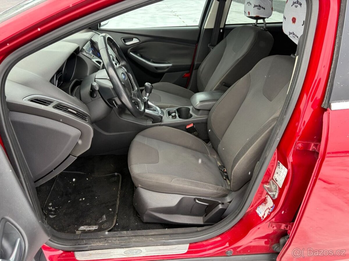 Ford Focus 1.6 EB 110kw TOP VÝBAVA - 10