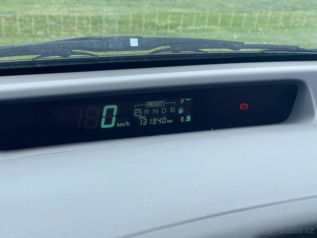 Toyota Prius 1.5 hybrid, r.v. 2000, BOURÁNO - 10