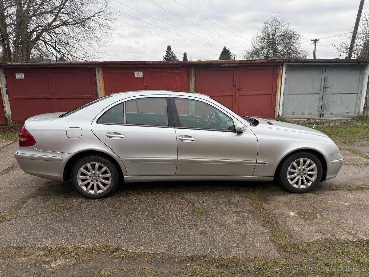 Mercedes Benz W211 270CDI - 10
