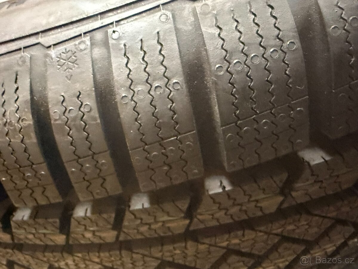 NOVÁ CENA VW T-ROC - Nová zimní sada kol 16" - 10