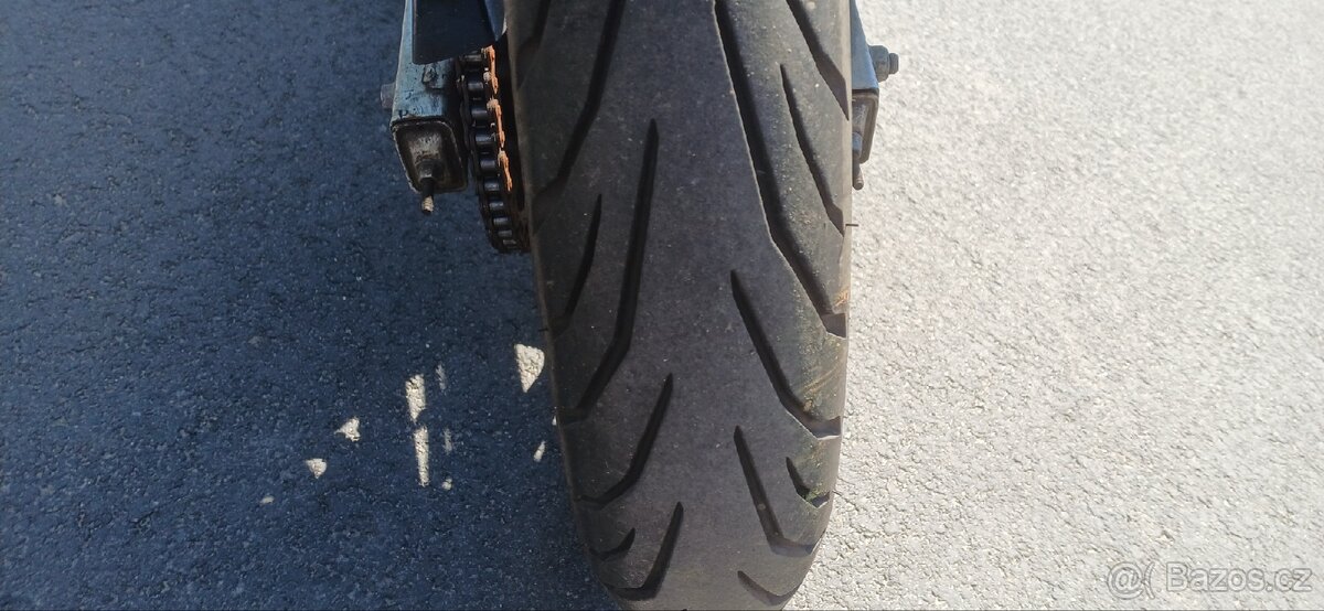 Honda 125 CBR - 10
