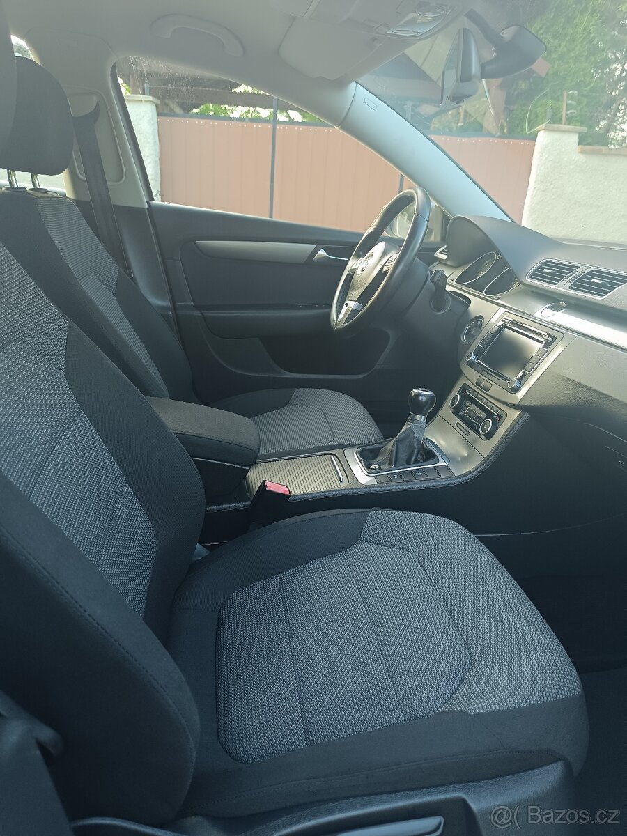Volkswagen Passat B7 - 10