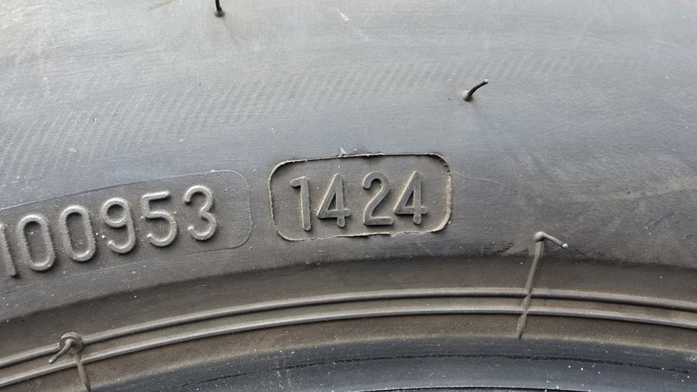 Letní pneu 205/60/17 Bridgestone - 10