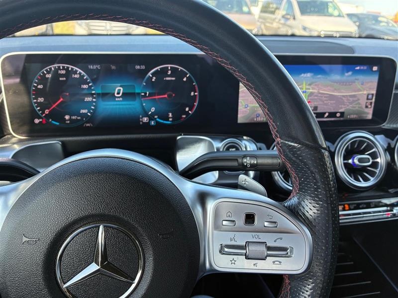 Mercedes-Benz GLB 220d 4MATIC - 10