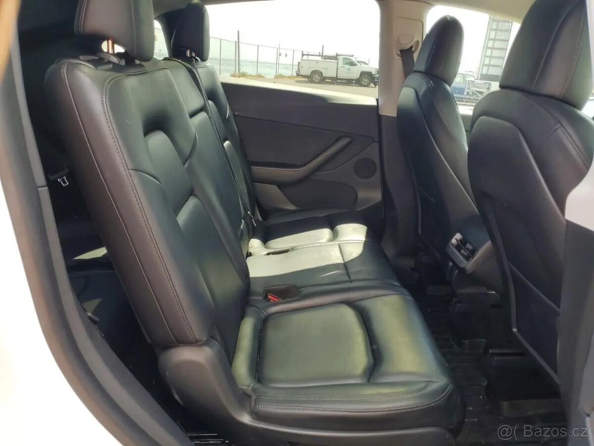 2021 TESLA MODEL Y - 10