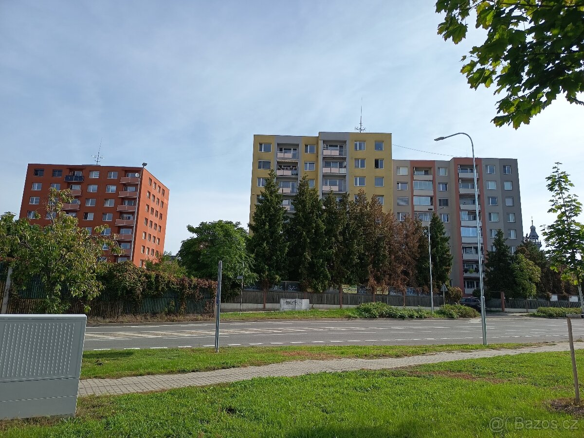 Garáž - Hodonín u Pošty v centru města - 10