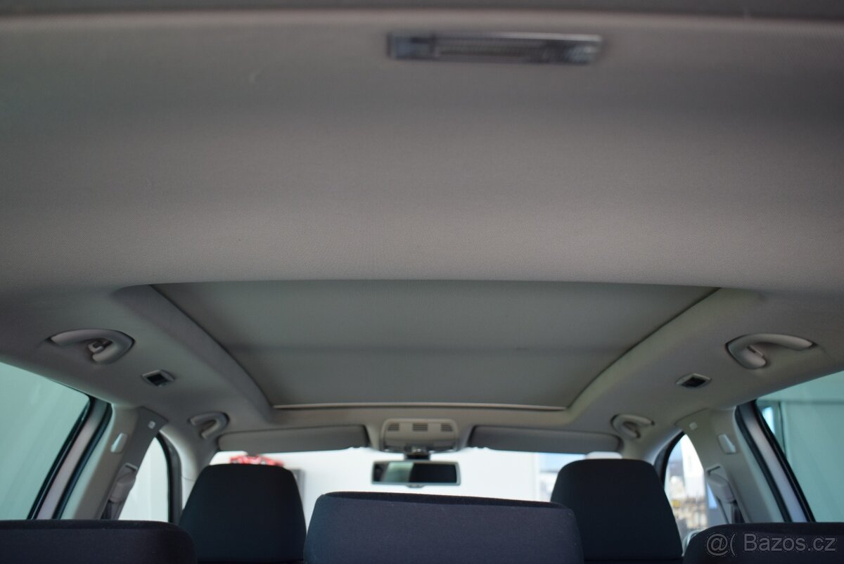 Volkswagen Golf 1,4 TSi 90 kW, 1.maj,digiklima,serviska - 10