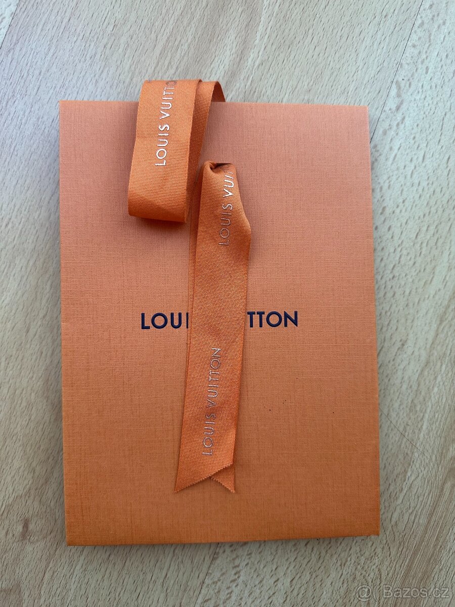 Papírové tašky značky LOUIS VUITTON - 10