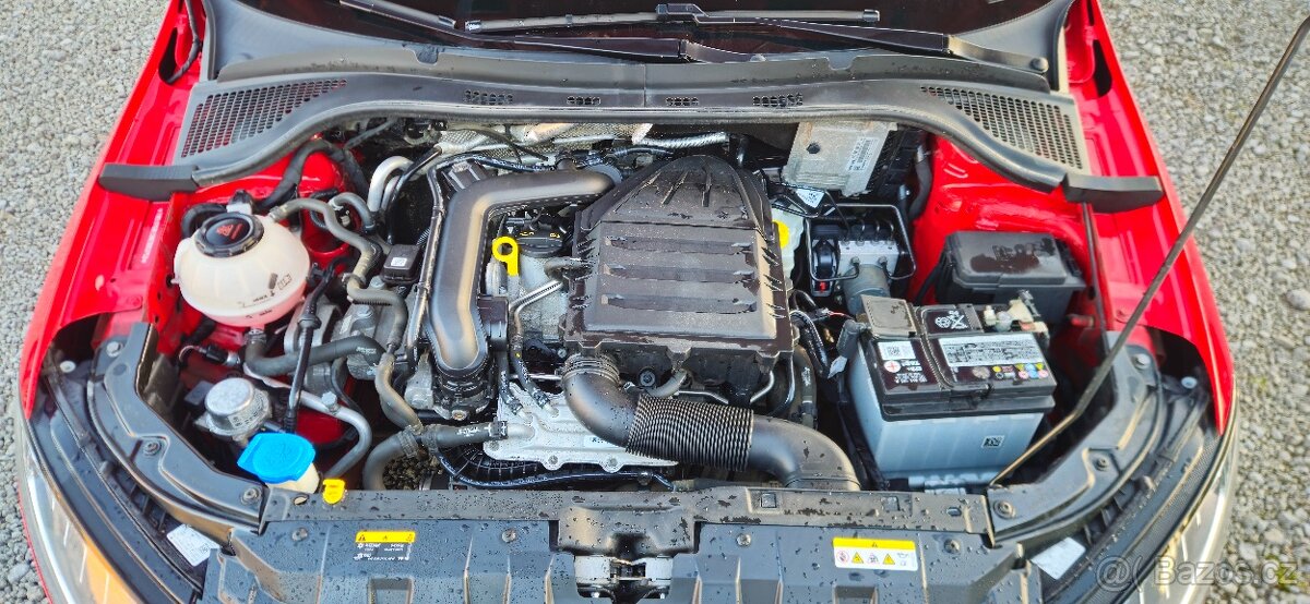 ŠKODA FABIA 3 COMBI 1.0 TSI 70KW STYLE - 10