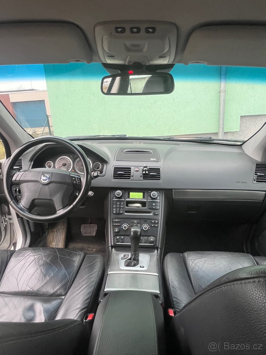 Volvo XC 90 - 10