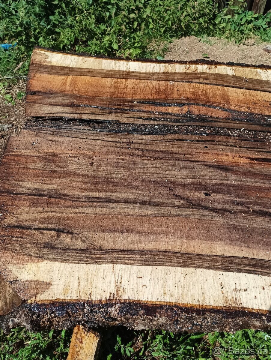 Ořechové fošny 85mm silné - 10