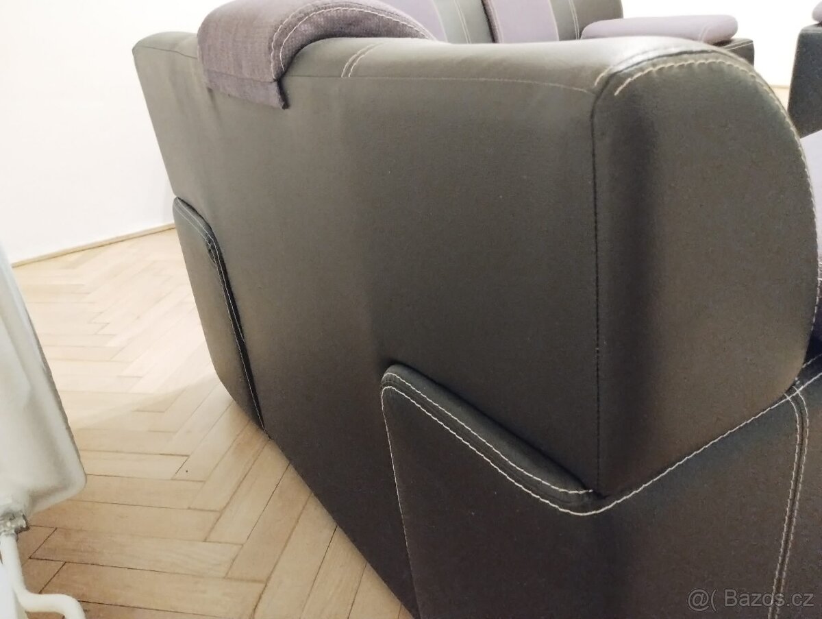 Prodám 3dílnou sedací soupravu - 10