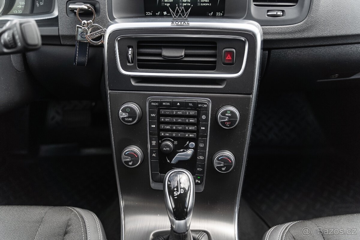 Volvo S60 D4 2.0L Drive-E Kinetic Geartronic - 10