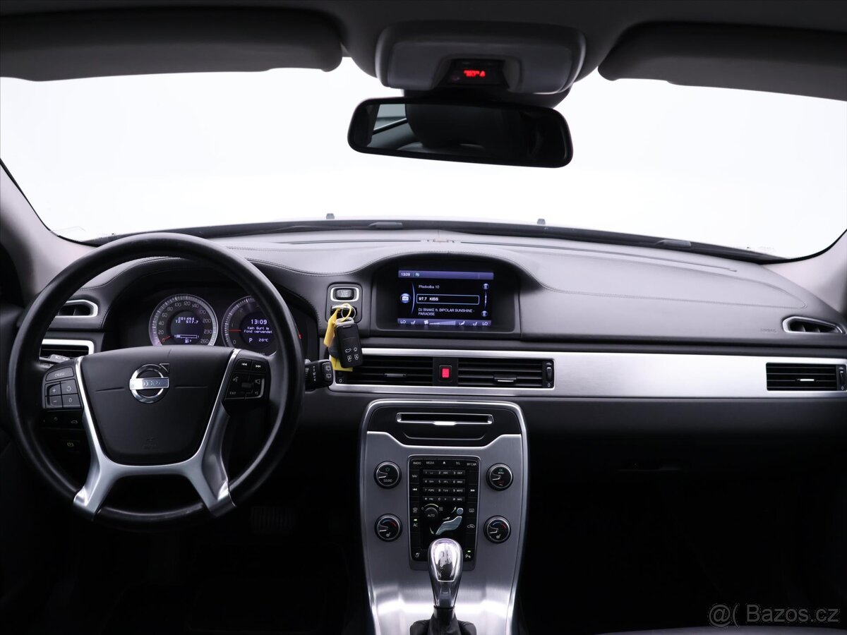 Volvo V70 2,4 D5 158 kW Summum (2013) - 10