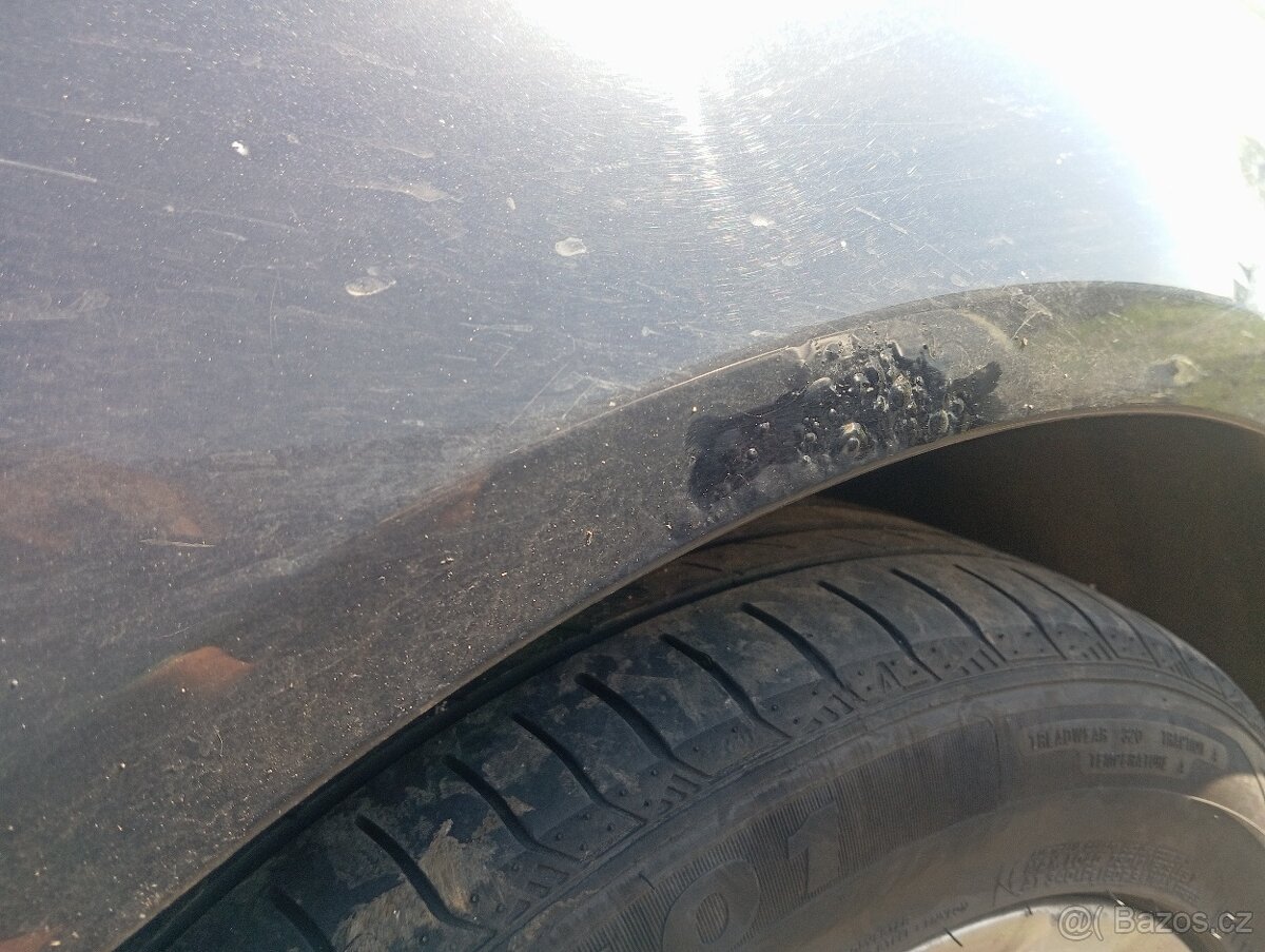 Náhradní díly na VW Passat B6 - 10