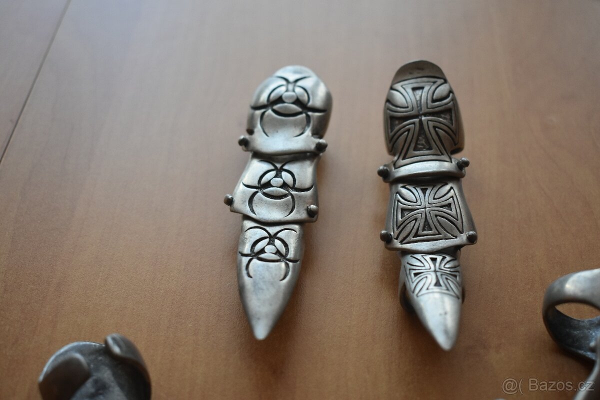 Metalové doplňky - 10