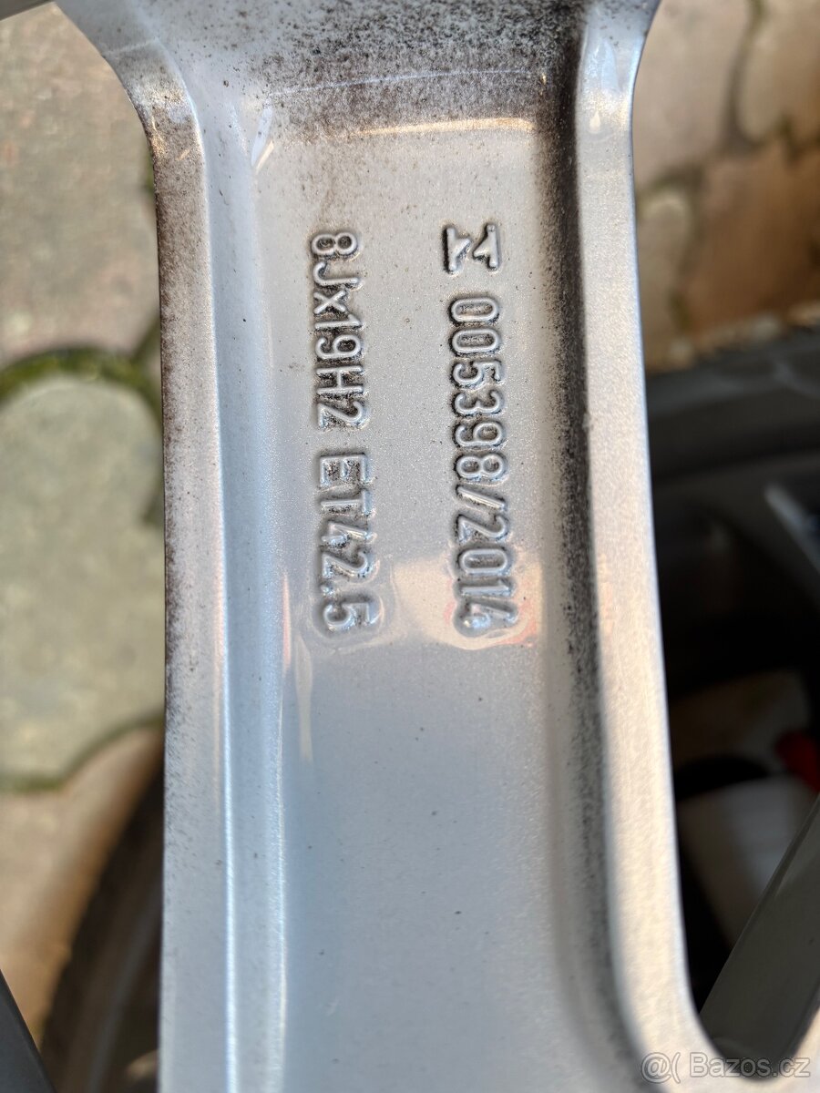 Volvo xc90 r19 5x108 - 10