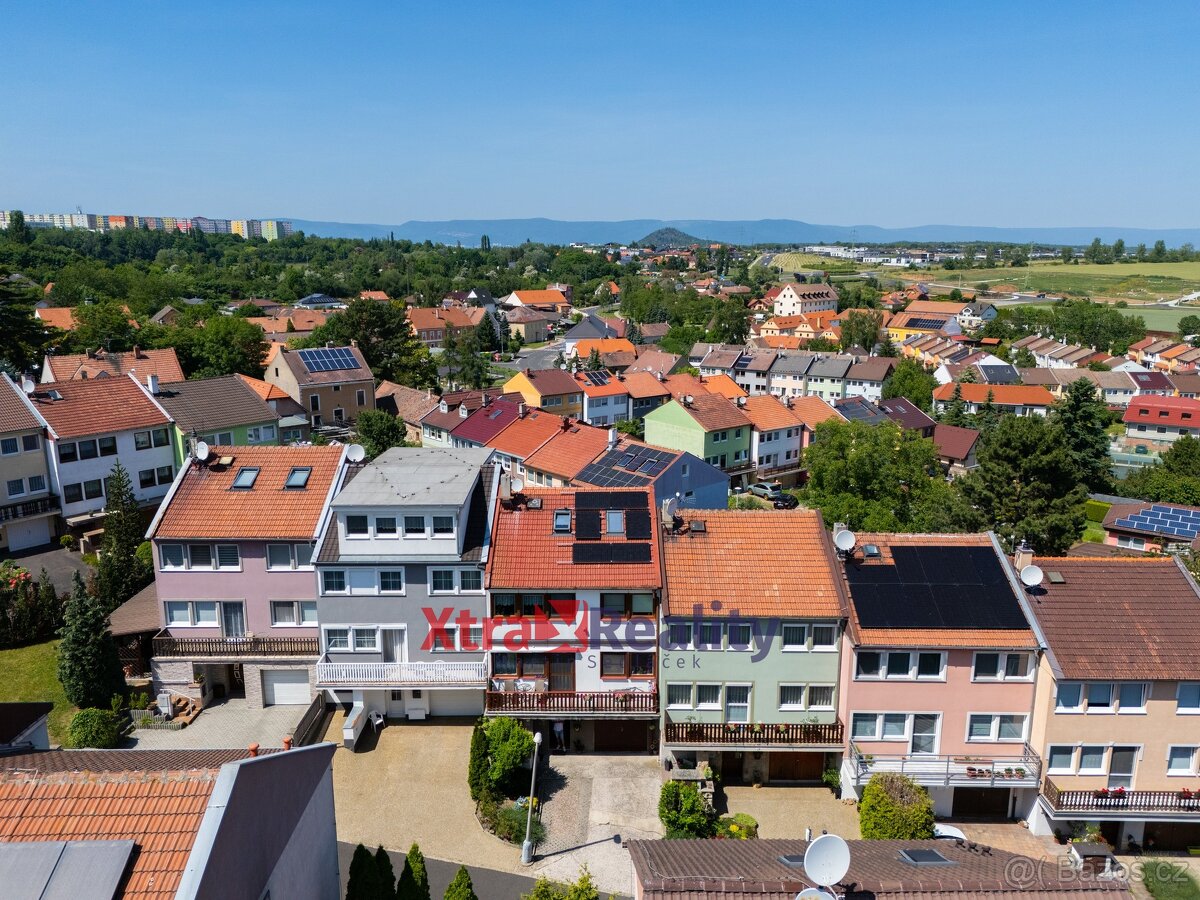 Prodej rodinného domu, 240 m², ev.č. 00043 - 10