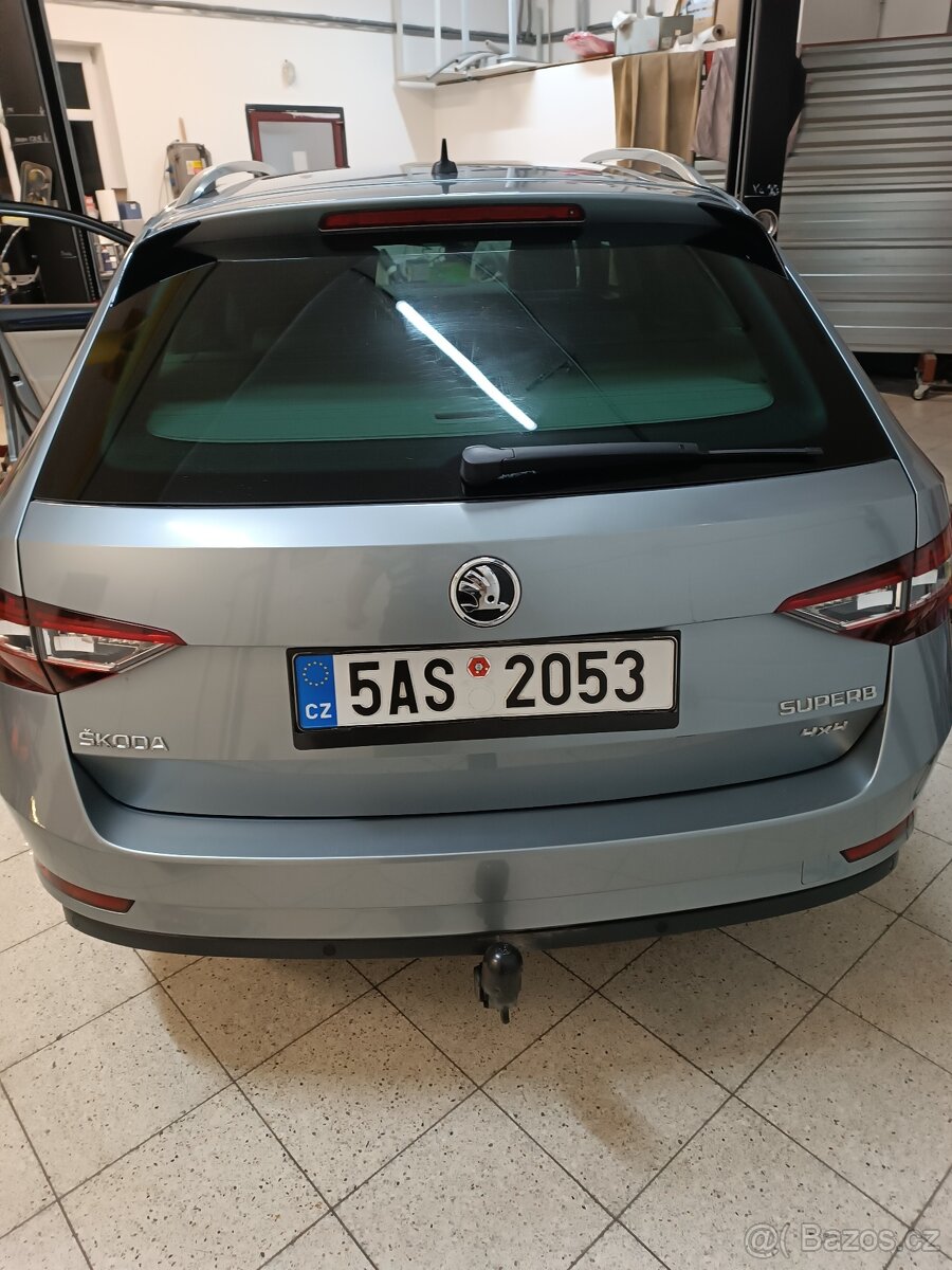 Škoda Superb 3 L&K 2.0tdi 140kw - 10