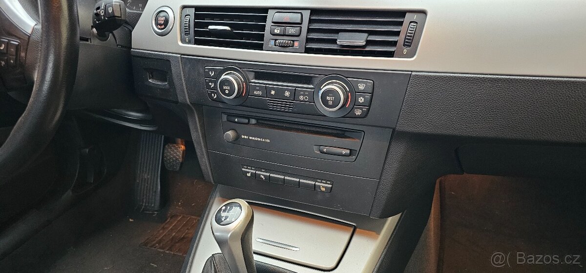 BMW 320i E90 - 110kW - díly z komplet vozidla - 10