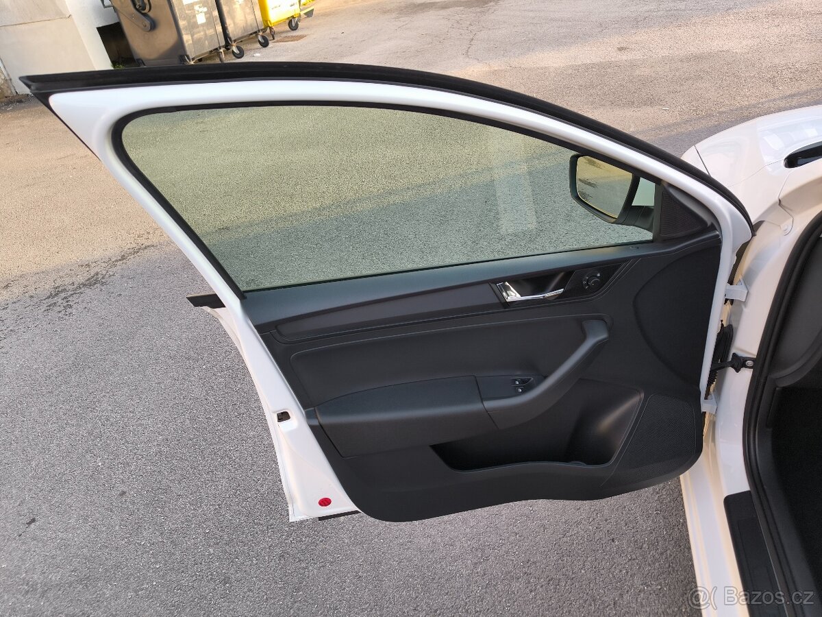 ŠKODA RAPID 1.0 TSI 70kw, r.v.2018, 49000 KM, PERFEKTNÍ STAV - 10