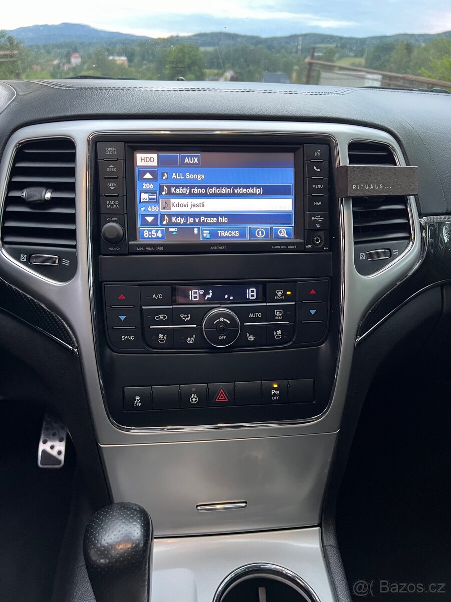 Jeep Grand Cherokee SRT 8 , 6.4 l , LPG,44 - 10