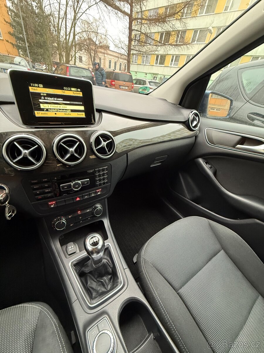 MB class B 1.8 cdi 2012 - 10