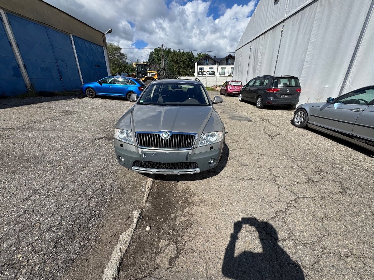 Skoda octavia 4x4 scout 2.0 tdi 2009 - 10