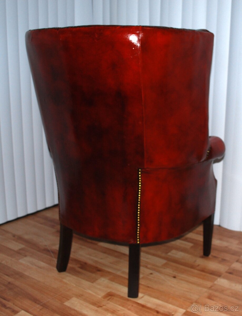CHESTERFIELD BARREL BACK CHAIR - 10