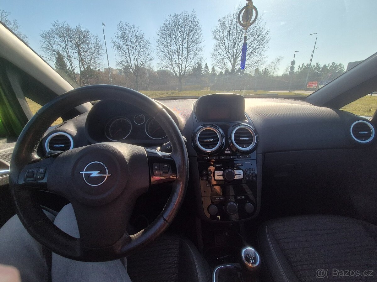 Corsa - 10
