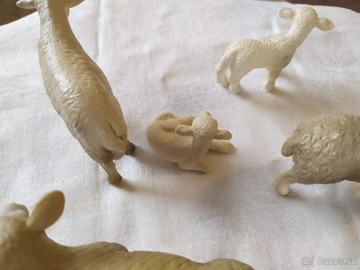48. Ovce značky Schleich a neznačkové - 10