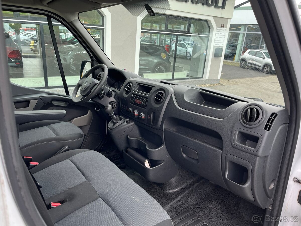 Prodám dodávku Renault Master L3H2 2,3DCi 107kw, rok 2019 - 10
