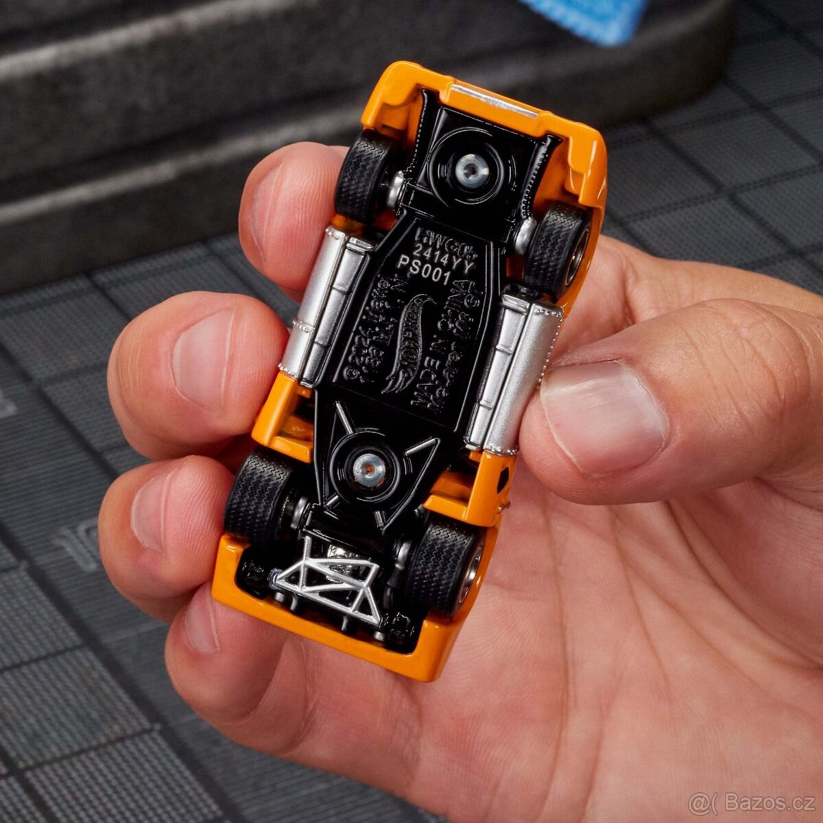 Hot Wheels Elite 64 McLaren M6GT - 10