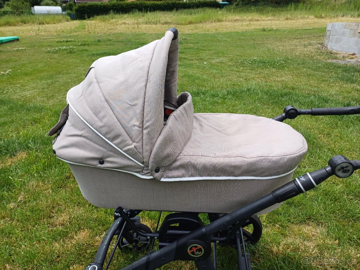 Kočárek HARTAN + Autosedačka CYBEX - 10