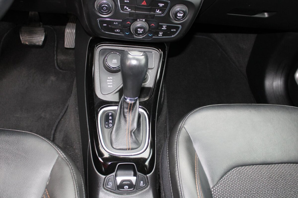 Jeep Compass 2.0 Multijet Limited 4x4 103kW - 10