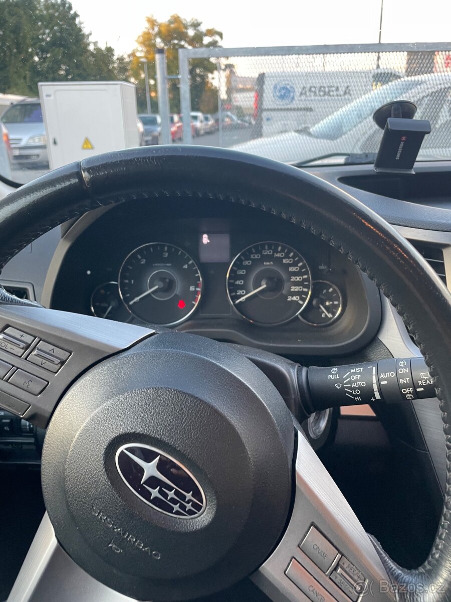 Subaru Outback 2010 - 10