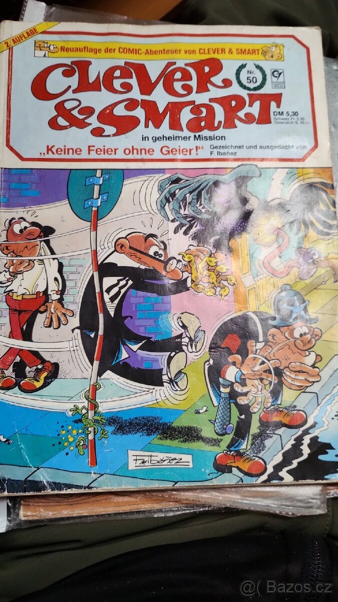 Clever Smart, Kockás časopisy atd. - 10