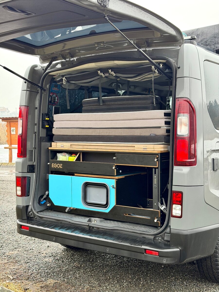 Renault trafic 3 long 1.6dci 107kw Kamper - 10