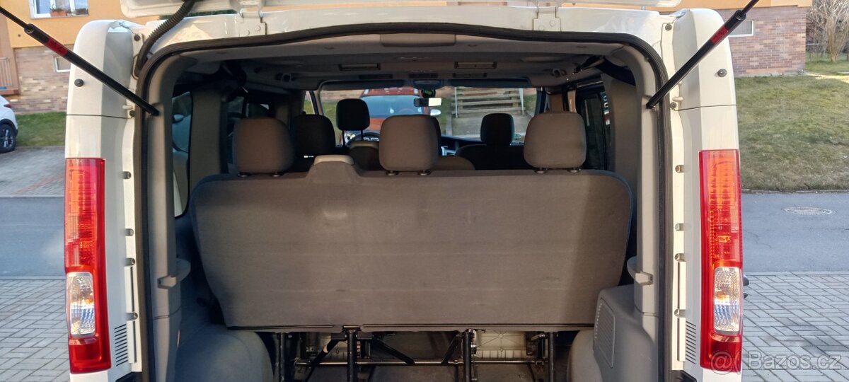 Opel Vivaro tour - 10