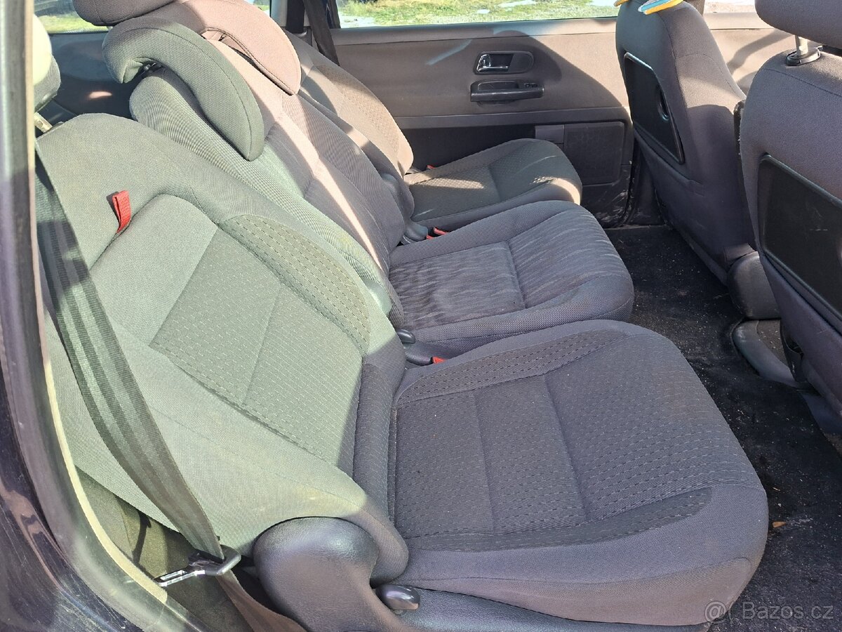 Volkswagen Shara 1.9 Tdi-7 míst - 10