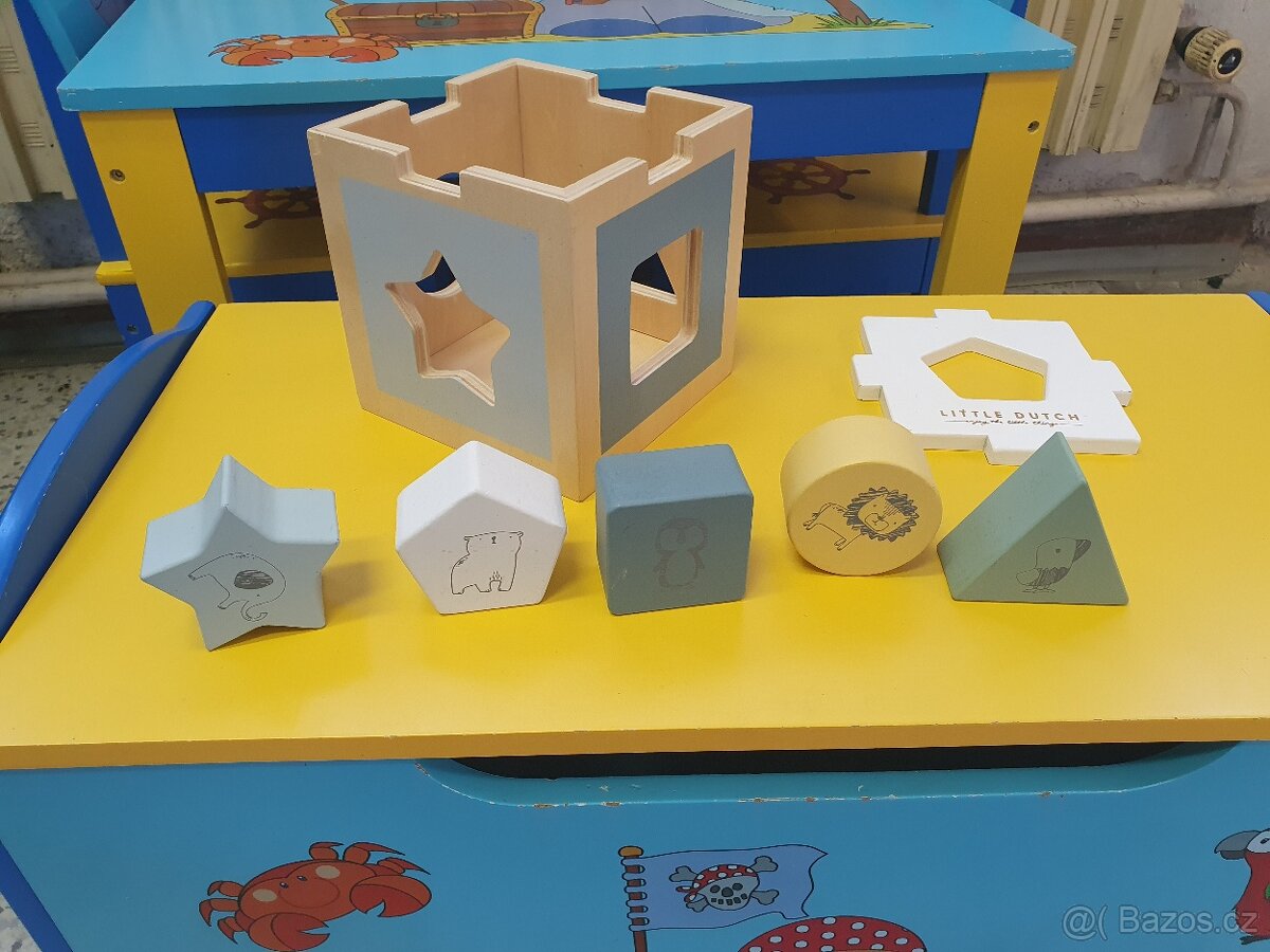 Dětská sestava nábytku - 10