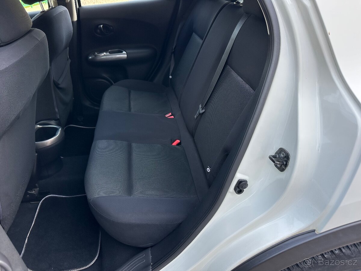 Nissan Juke 1.6i - 10