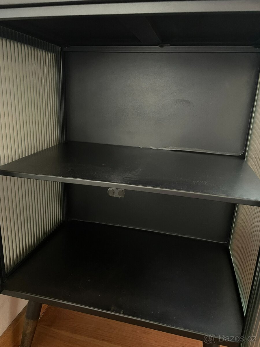 Skleněná industriální komoda Kare Design - 10