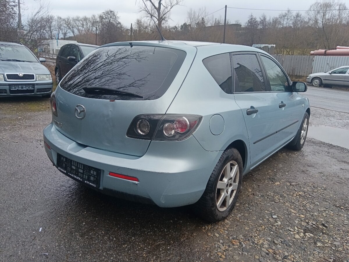 mazda 3 - 10