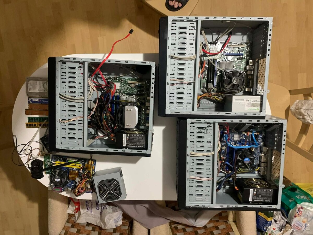 Starší PC - 10